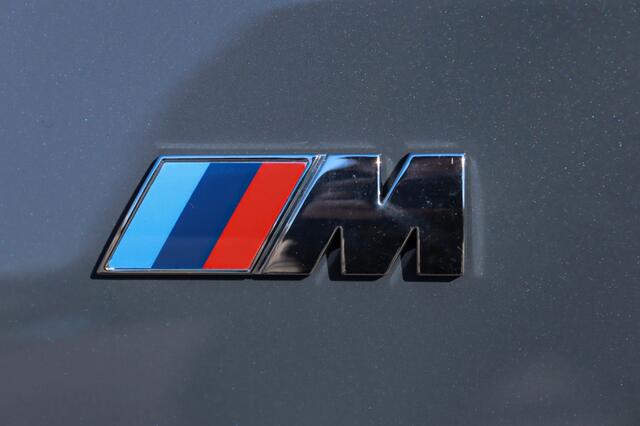 BMW X1 23 i xDrive M Sport Leder l Panorama l Harman l HUD l Shadow Lin