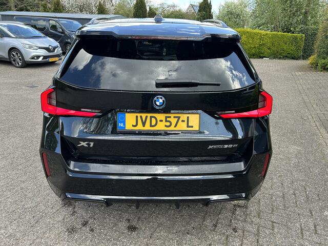 BMW X1 xDrive30e M-Sport Panoramadak