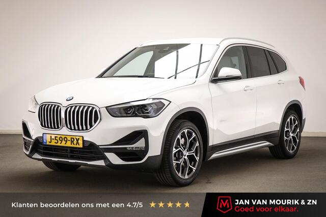 BMW X1 sDrive20i VDL Nedcar Edition | AUDIO MEDIA / PARKING PACK | HEAD UP | VERWARMDE SPORTSTOELEN | DAB | APPLE | DRAADLOZE LADER | CAMERA