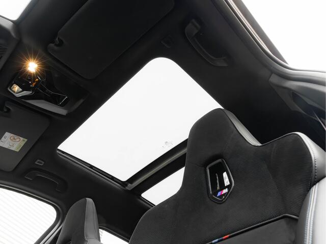 BMW X1 xDrive30e M-Sport Pro - M-Zetels - Full-Option - NP76.000