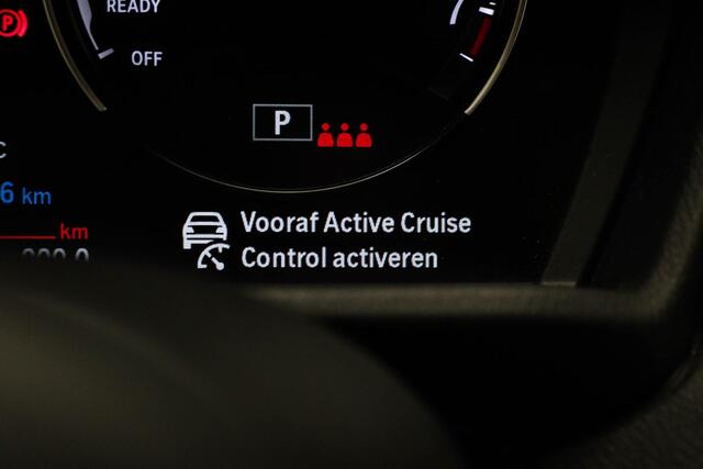 BMW X1 xDrive25e M-Sport | LEDER | PANORAMADAK | HARMAN KARDON DAB | CAMERA | TREKHAAK