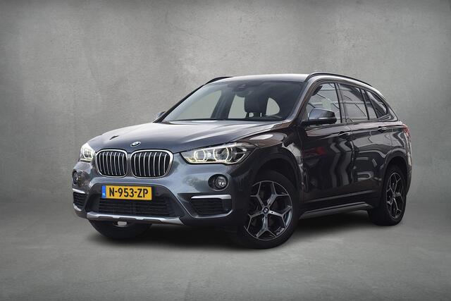 BMW X1 sDrive18i High Executive | Trekhaak | Pano | Leer | Stoelverwarming
