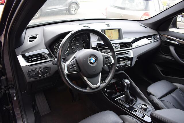 BMW X1 sDrive18i High Executive | Trekhaak | Pano | Leer | Stoelverwarming