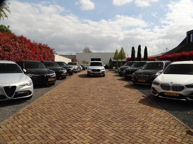 BMW X1 xDrive20i | 4x4 | Carplay | HUD | Trekhk | Camera | 1e Eig. | Ad.Cruise | Dealeronderhouden!