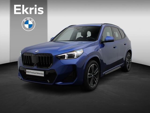 BMW X1 sDrive18i M Sportpakket | LED | Schuifdak | Elektrisch Verstelbare Stoelen | Stoelverwarming | DAB | Harman Kardon sound | 19''