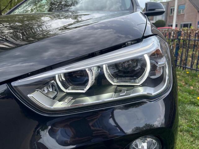 BMW X1 1.8 High Line ,X Line ,Panoramadak,Afn.Trekhaak,Leder,Led koplampen