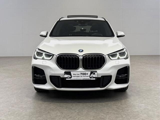 BMW X1 1.5 xDrive25e M-Sport Plug-in-Hybrid | Pano | Sfeer | HUD | Virtual | Camera | Carplay | Trekhaak