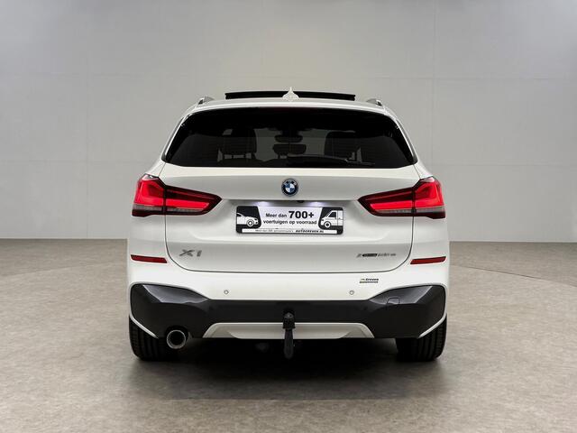BMW X1 1.5 xDrive25e M-Sport Plug-in-Hybrid | Pano | Sfeer | HUD | Virtual | Camera | Carplay | Trekhaak