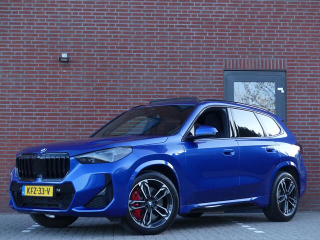 BMW X1 sDrive20i M-Sport / Panodak
