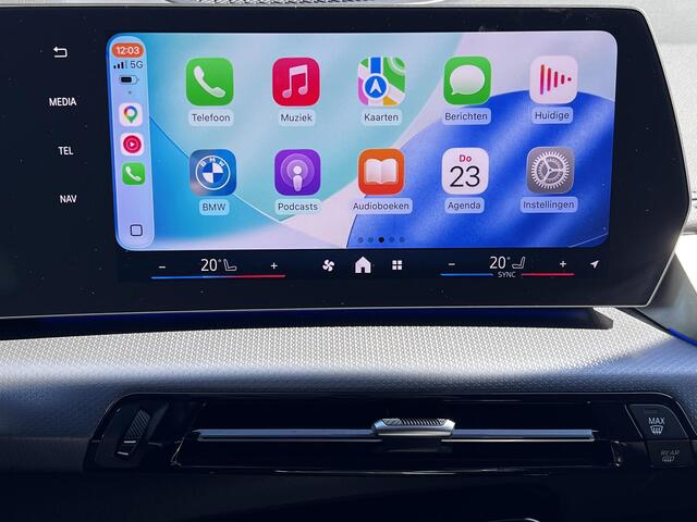 BMW X1 xDrive25e M-Sport / Dealer onderhouden / 1.700 kg trekgewicht / Elektrische klep / Navigatie/ Stoelverwarming / Parkeer assistent / Apple Carplay Android / 18" LM wielen / winterbanden /