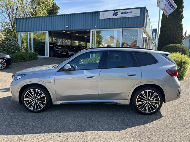 BMW X1 XDRIVE25E M.Sport Panoramadak M Sport