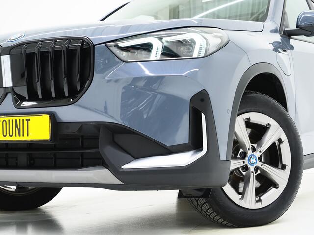 BMW X1 xDrive25e Individual | Panoramadak | Leder | Camera | Keyless | Cruise | Virtual | DAB | Carplay