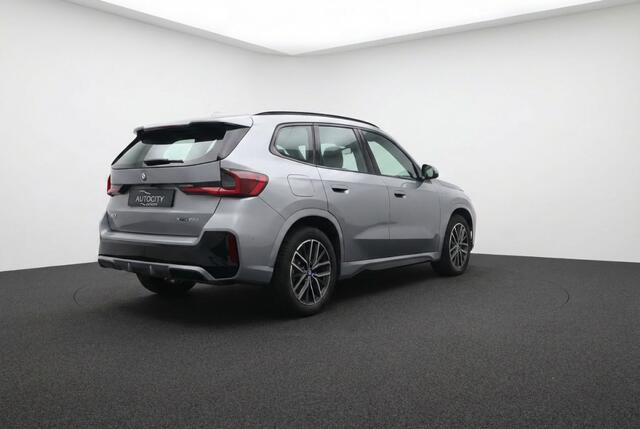 BMW X1 25 e xDrive M Sport l 360 Camera l HUD l VOL OPTIES