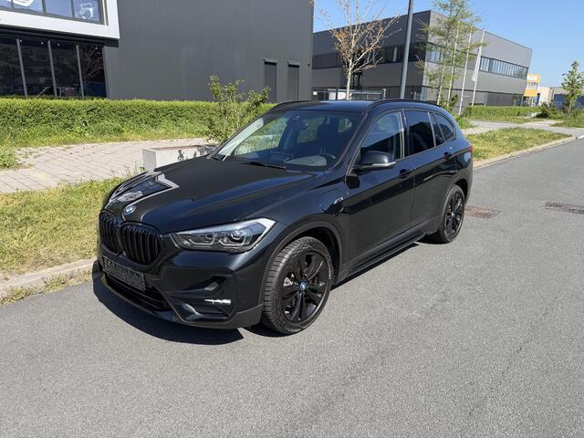 BMW X1 xDrive25e Exec. Sportline, Carplay, Camera, LED
