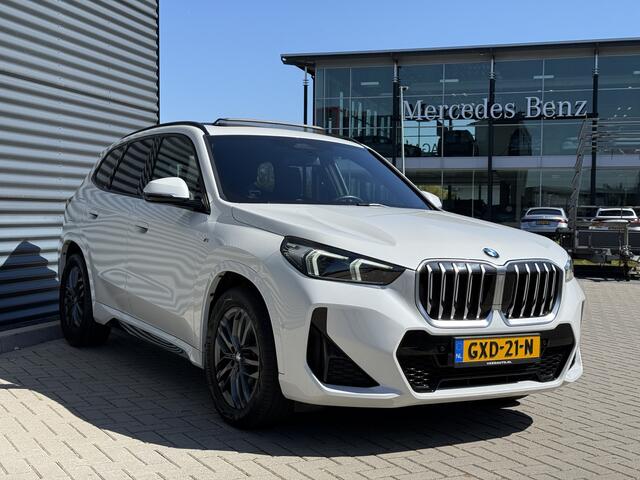 BMW X1 sDrive18i M-Sport Pano/Harman Kardon/Camera/Leder