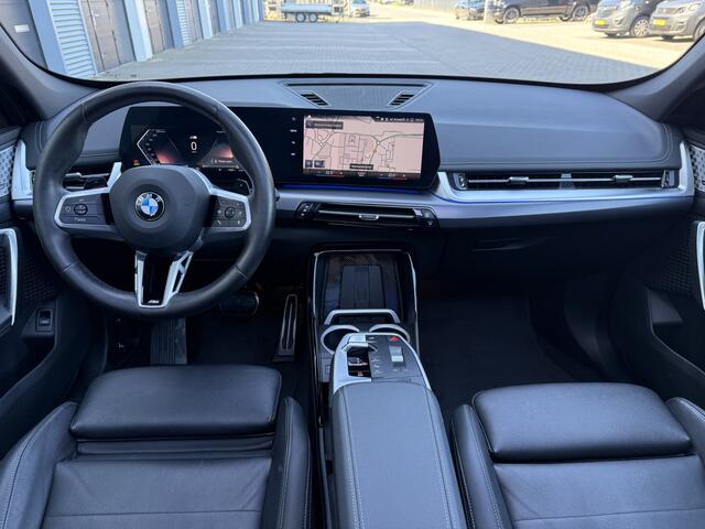 BMW X1 sDrive18i M-Sport Pano/Harman Kardon/Camera/Leder
