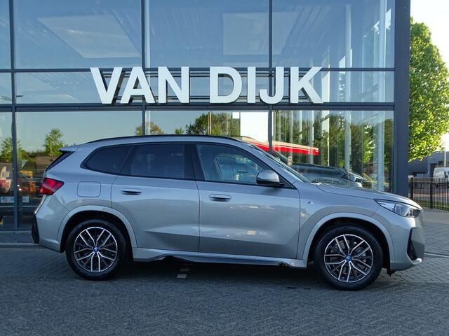 BMW X1 xDrive25e Pano M Sportpakket Adaptief M-onderstel Ada LED Comforttoegang Driving Assi 18''LM Velgen