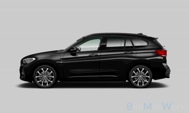 BMW X1 xDrive25e M-Sport,Pano,Keyless,Stoel/stuurverw,HUD,Leer,Memory,Camera,Carplay