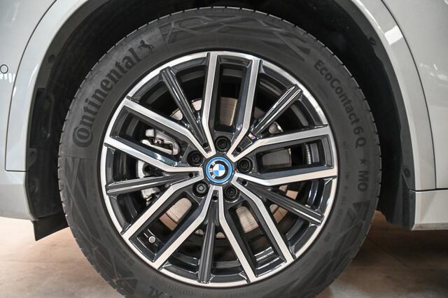 BMW X1 25 e xDrive M Sport | PANO | HARMAN KARDON | STOELVERWARMING | E