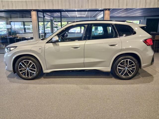 BMW X1 xDrive25e High Executive M-Sport | Camera | CarPlay | Navigatie | 4x4