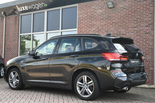 BMW X1 xDrive25e 220pk M-Sport Leder Stuurverw LED El-klep DAB BTW-auto!