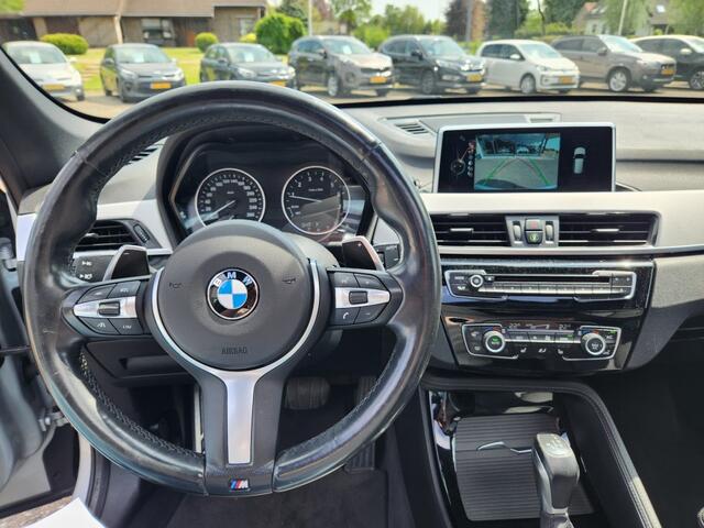 BMW X1 XDrive25i High Executive, M-Sport, Panorama, Trekhaak, Leder, Harman Kardon