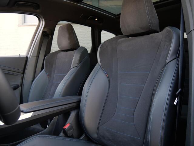BMW X1 xDrive23i M-SPORT/ PANORAMADAK/ INNOVATION PACK/ DRIVING ASSISTANT PRO/ INDIVIDUAL FROZEN GREY METALLIC