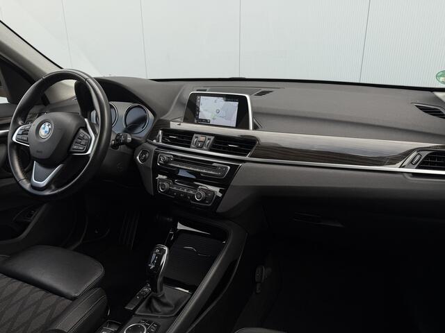 BMW X1 sDrive18i High Executive Automaat/Trekhaak/Camera.