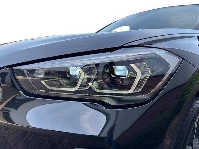 BMW X1 sDrive20i High Executive ? Leder ? ACC ? LED
