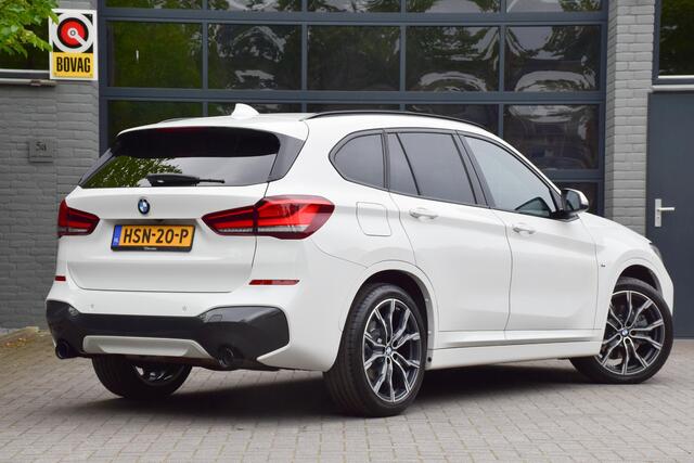 BMW X1 xDrive25i M Sport | Pano | Carplay | Trekhaak | HK