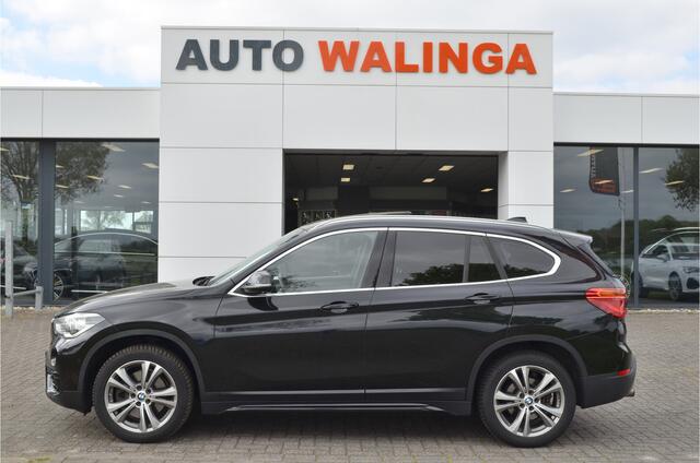 BMW X1 xDrive20i High Executive | Panoramadak | Afn. Trekhaak 2000kg | Leer | Head Up |