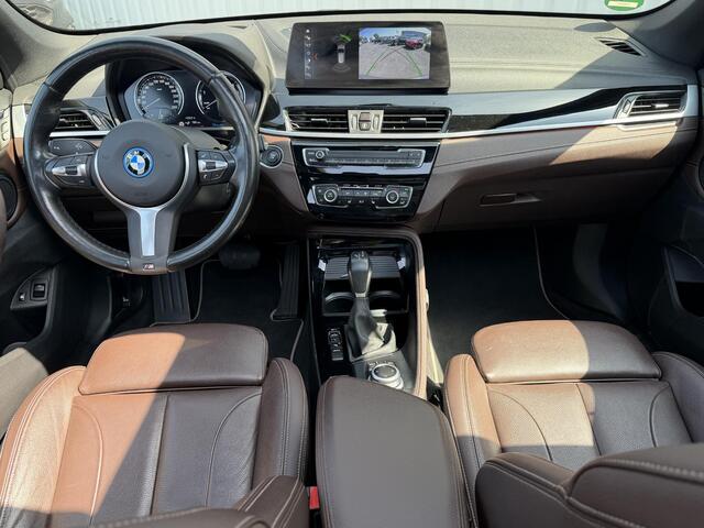 BMW X1 xDrive25e High Executive X-Line | Leder | Pano | Head-up | Stoel- en stuurverwarming