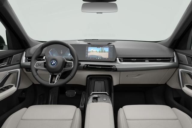 BMW X1 xDrive25e | M Sportpakket Pro | Innovation Pack | Travel Pack | Trekhaak