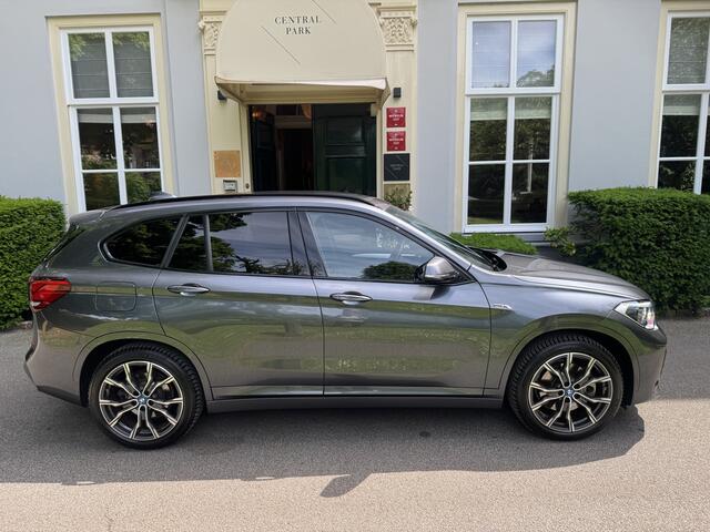 BMW X1 xDrive25e, M-pakket, Camera