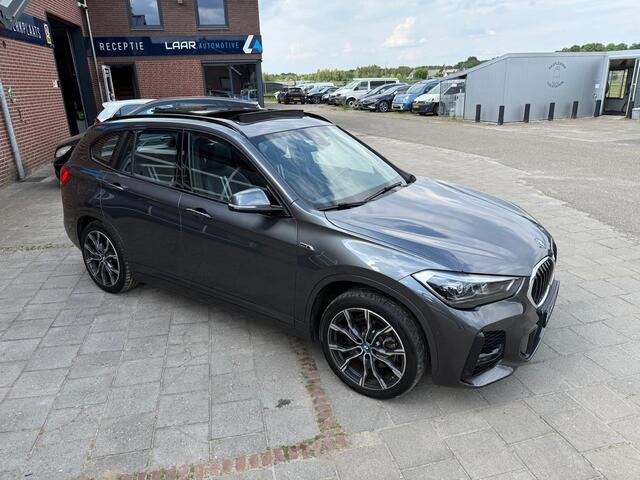 BMW X1 xDrive 25e PHEV 220PK M-Sport Navi | Camera | Panorama | Memory | LED