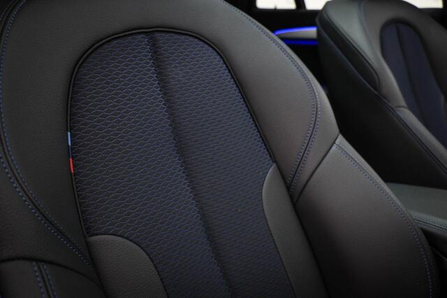 BMW X1 sDrive18i M-Sport High Executive | PANORAMADAK | DAB | APPLE | CAMERA | TREKHAAK | 18"