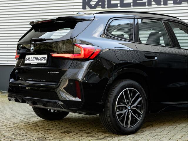 BMW X1 xDrive25e M-Sport - Premium Pack - Camera - Stoelverwarming