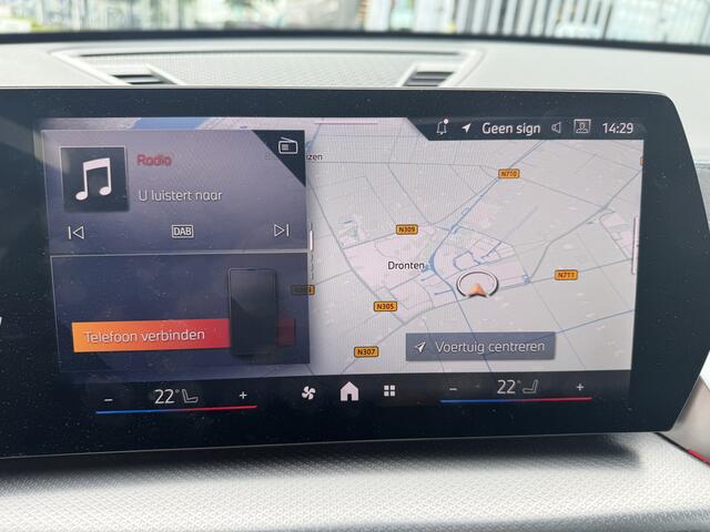BMW X1 sDrive18i M sport Premium Panodak/ trekhaak elect, HiFi geluidinst, Travel pakket,