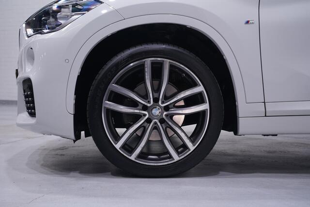 BMW X1 sDrive18d M Sport Panodak Head-up Leder Camera Afn. trekhaak PDC v+a
