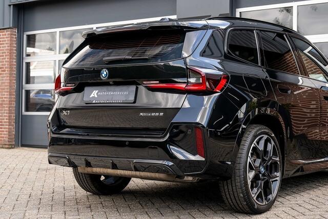 BMW X1 xDrive25e M Sport | Driving Ass. Plus | 20' Inch | Comfort Access | Adaptief M onderstel | Stoelverwarming |