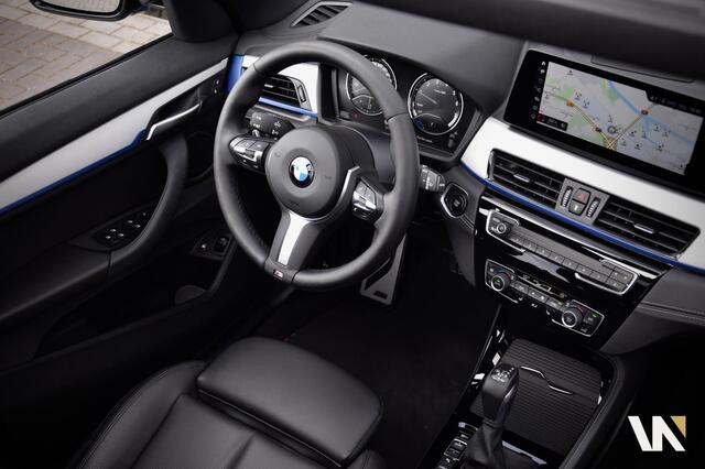 BMW X1 xDrive25e M-Sport | Panoramadak | Memory | Trekhaak | Adaptive Cruise Control | Head-Up | 19 Inch L.M. | Dealer O.H.