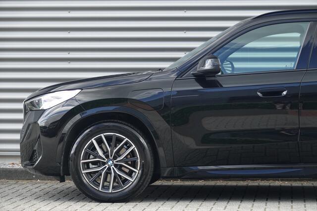 BMW X1 xDrive25e | M-Sport | Panodak | Trekhaak | Camera | Leder |
