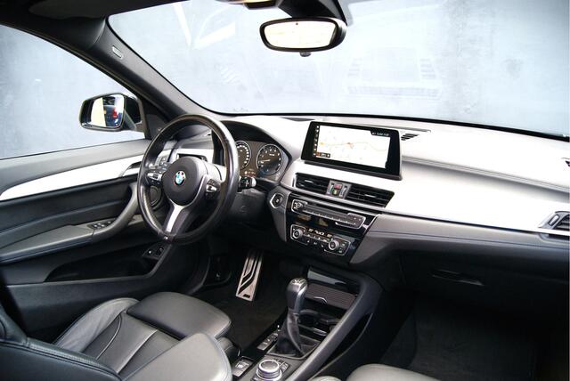 BMW X1 xDrive25e 220PK High Ex. M-Sport Harman-Kardon/Panoramadak/afn.trekhaak/HUD