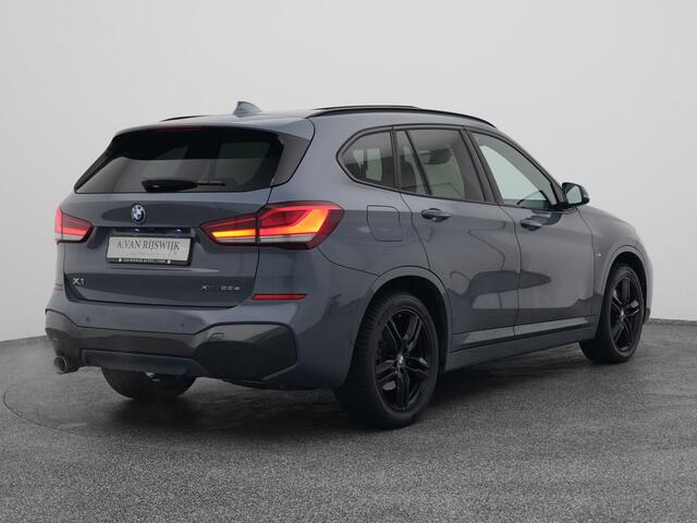 BMW X1 xDrive25e M-Sport | PANO | H&K | CAMERA | STOELVERW.