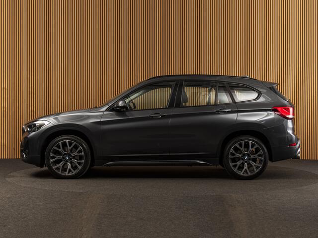 BMW X1 sDrive20i CAMERA | HUD | LEDER
