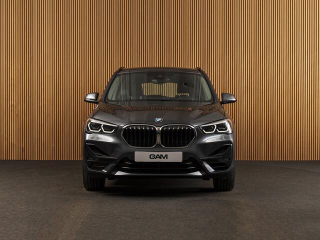 BMW X1 sDrive20i CAMERA | HUD | LEDER