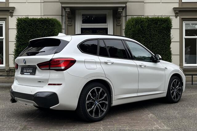 BMW X1 xDrive25e PANO | CRUISE | HIFI | CARPLAY | M-PAKKET | STOELVERW