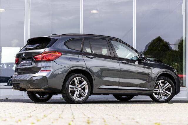 BMW X1 sDrive18i High Executive M-Sport | Camera | Stoelverwarming