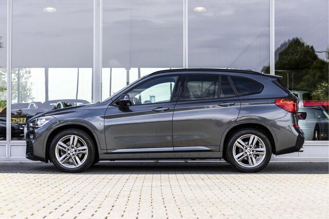 BMW X1 sDrive18i High Executive M-Sport | Camera | Stoelverwarming