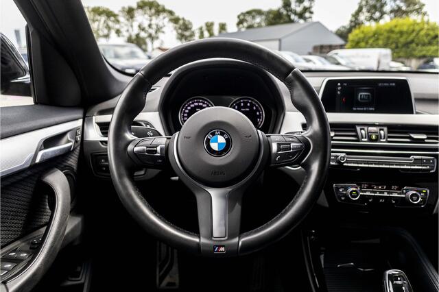 BMW X1 sDrive18i High Executive M-Sport | Camera | Stoelverwarming